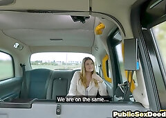 stunning babe in stockings pussysmashed