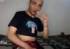 I like to blow the candy highly rich