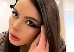 Hot amateur webcam teen masturbates for their fans