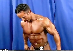 Jose Raymond Sexy Backstage Posing