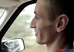 Buff amateur sucking and riding