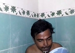 MAYANMANDEV SHAVES FACE IN THIS INTIMATE GAY SCENE FROM DECEMBER 2021