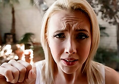 Samantha Rone fucking in the couch with her bubble butt