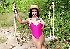 ASIANTGIRL: BIKINI LADYBOY CANDY!