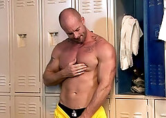 High Performance Men: High Performance Man's Jockstrap Joy