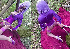 Sissy Stacy, looking like Malvina, finds herself lost in the woods