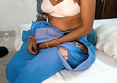 Indian doctor Amanraza9 gets wild with her enormous assets while smoking