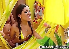 Day with a pornstar - (Jynx Maze, Levi Cash) - new jynx juice - brazzers