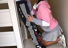 Hard cumshot in mouth, dirty college slut