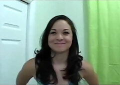 Watch pulchritudinous Leenuh Rae's dirt