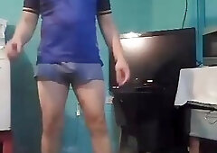 Jesus en boxer jalandose el pene avienta semen 1 primera temporada