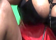 FEMALE-DOMINATOR ON GREEN SCREEN