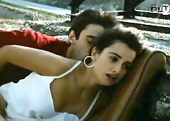 Mainstream Actresses Nude Scenes