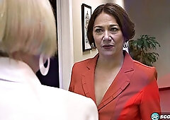 What Will Scarlet Do To Get The Job? Anything!