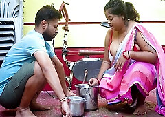 Desi Mallu Dudhwali Full Outdoor Hardcore Fuck With Bechelor Boy When They Were Alone At Home ( Hindi Audio )