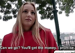 Beautiful Kiki Cyrus fucks a total stranger for cash