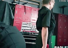 Giant booty curvy mother I'd like to fuck mechanic bangs breasty blond lesbo in garage