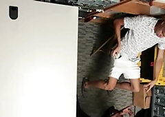 Young Perps: Inexperienced Shoplifter Can't Outwit the Pros