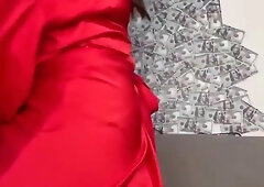 #thick #robe #redrobe #prettywoman #brunette #dancing #twerking