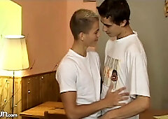 Jack and Paul Valery build up to crazy gay fellatio