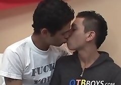 Latino twink puts a condom on before ass fucking his lover