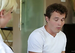 Soapy oral sex before the massage