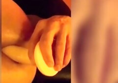 In this vid it's all about ebony and yellow. the hair is much longer this time around but the combination of gear was super hawt and I had troubl