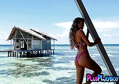 Gorgeous blond hair lady mommy posing on the sea