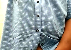 It's me with Formal Clothes and i'm Insatiable File# 021