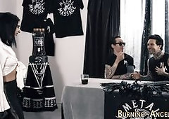 Emo hottie gets railed and sucks