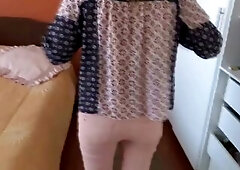 Latin mother, exhibits herself in front of her abode employees and asks 'em to masturbate