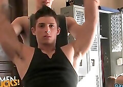 Muscle gay oral and cumshot