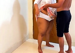 Teen 18+ College Girl Fucked By Stranger In Shopping Mall When Her Big Boobs Stuck Under Clothe