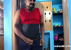 Hot Indian MILF Gets Fucked And Pussy Filled With Creampie Cumshot - Hardcore