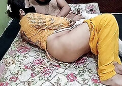 Stepmom in swimsuit gets a creampie and shows off her curves