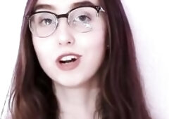 Racist Youtuber Leaked Sex Tape (She might be Racist but still Loves BBC)