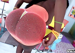 NYMPHO Baby Gemini's got that grip