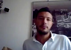 34yo Str8 Italian Man With Big Cock,Bubble Big Ass On Cam