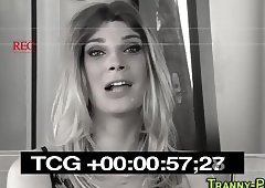 Shemale tongue creamed