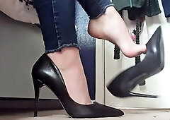 Amateur Trampling brings you Foot Fetish xxx mov