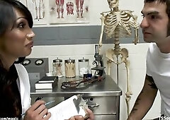 Tgirl doctor banging patient