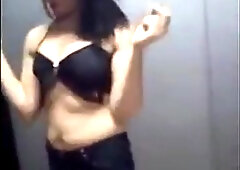 Egyptian crossdresser Ingy dance 02 2