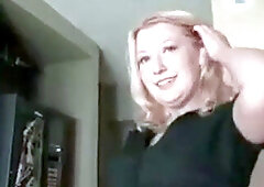 brit super-bitch urinating and farting for the camera