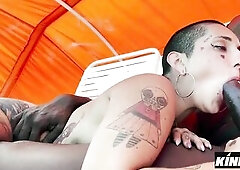 Welcome to Miami! Pornstar Gia Sweet Sucks Louie Smalls on a Public Beach at KingBBC