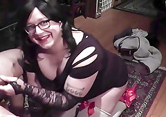 CDTrudy sucks cock, drinks cum from a glass