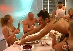 Orgy And Food - Vintage German Porn [tortenschlacht-total Versaut]