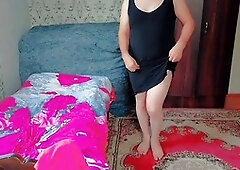 Young trans, dancing