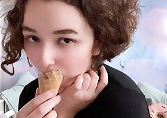 Streaming big cock close ups