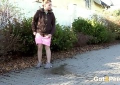 Cut eand chunky white teen in chilly spring morning