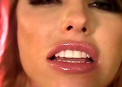 TS Aubrey fucks Adrianas juicy pussy